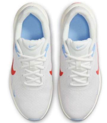 Nike Revolution 7