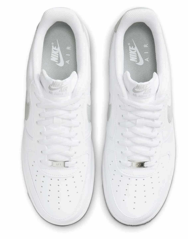 Nike Air Force 1 '07