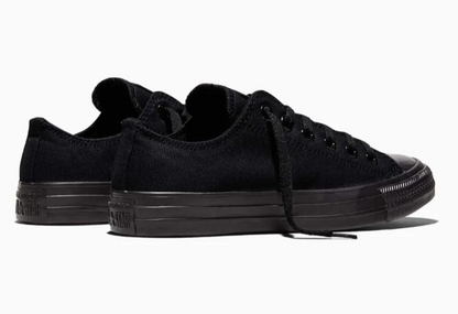 Tenis Converse Chuck Taylor All Star Negros Monocromaricos en Choclo de Lona Unisex